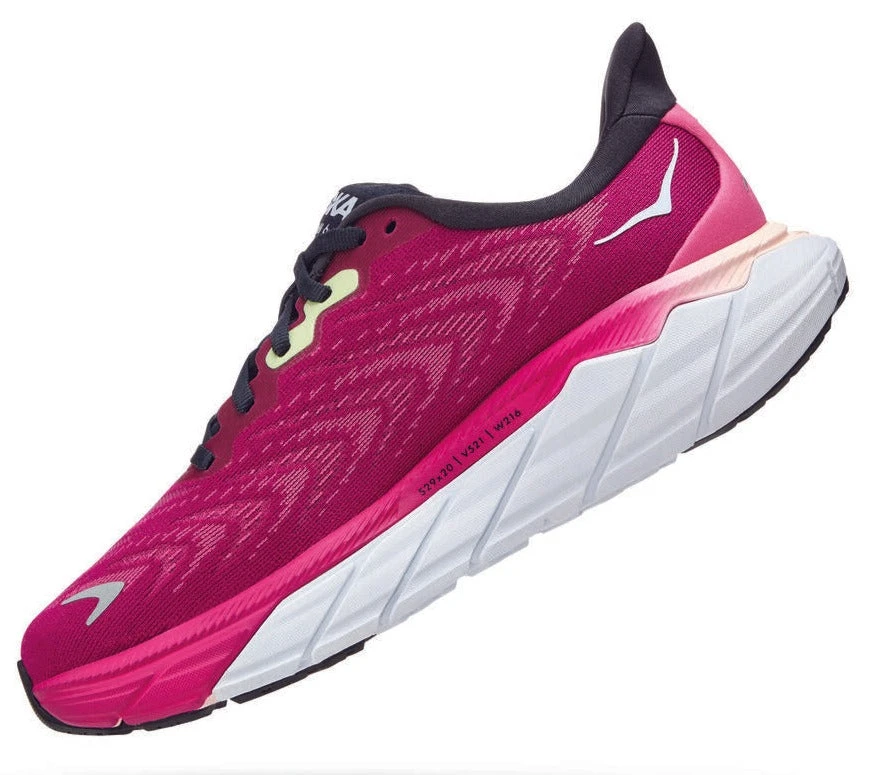 HOKA Women's Arahi 6 - Festival Fuchsia/Ibis Rose (1123195-FFIR) 3 HOKA Women's Arahi 6 - Festival Fuchsia/Ibis Rose (1123195-FFIR) - Image 2