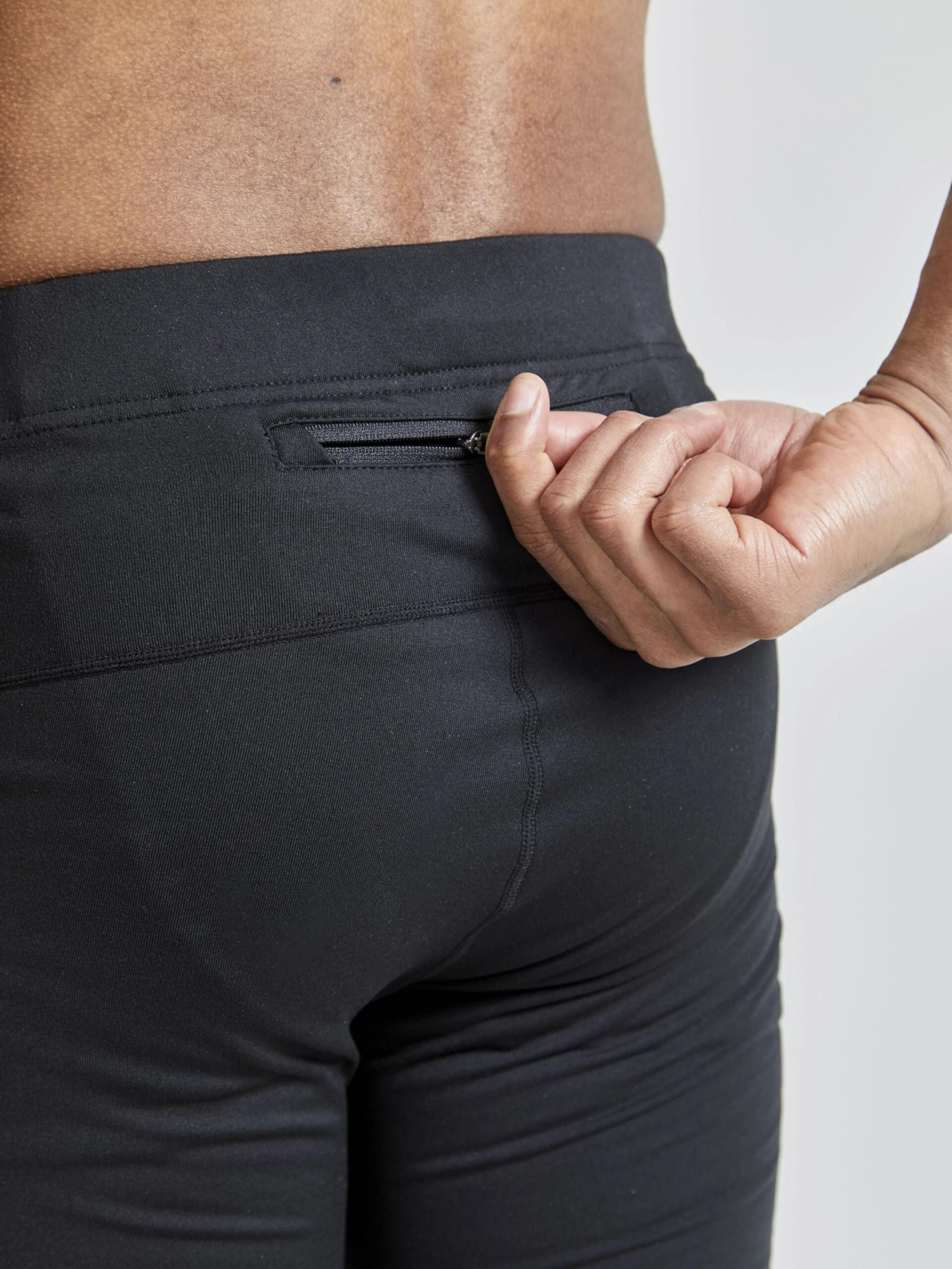 Craft Men's ADV Essence Warm Tight - Black (1909604-999000) 6 Craft Men's ADV Essence Warm Tight - Black (1909604-999000) - Image 4