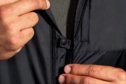 Brooks Men's Fusion Hybrid Jacket (211299) -Sports Cheap Shop 211299 001 D6 Fusion Hybrid Jacket