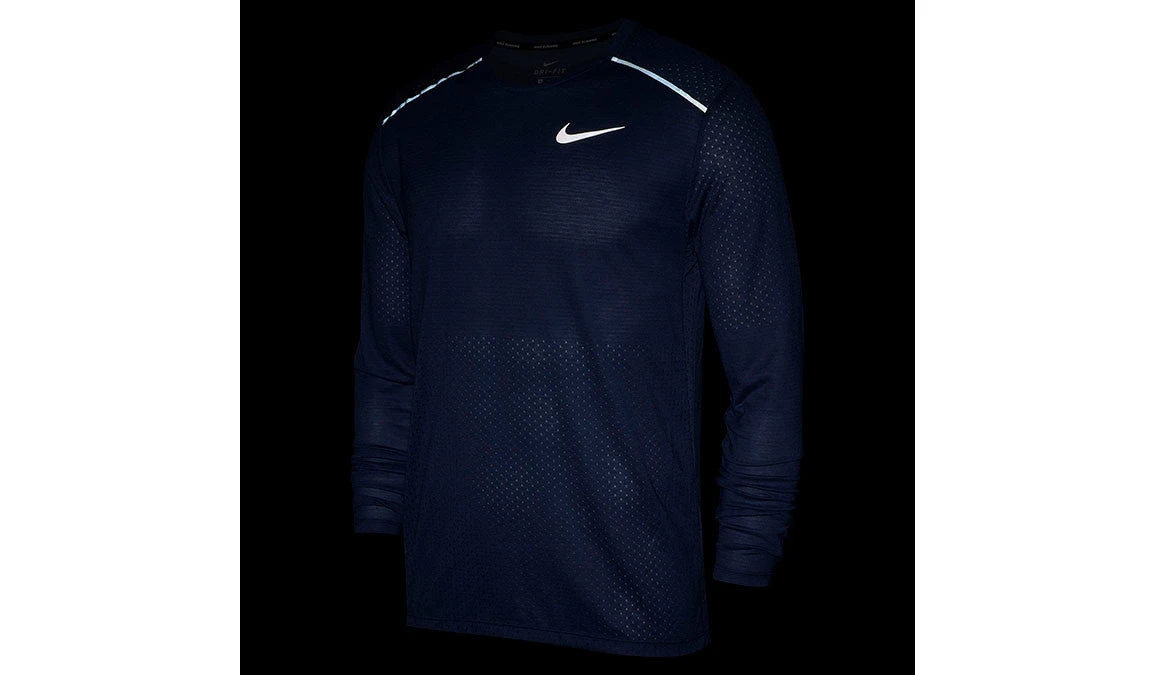 Nike Men's Breathe Rise 365 LS Tee - Sanded Purple (AQ9923-557) 6 Nike Men's Breathe Rise 365 LS Tee - Sanded Purple (AQ9923-557) - Image 4